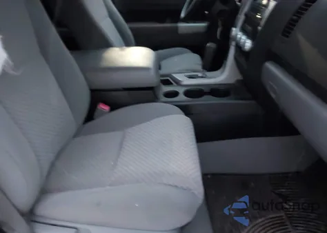 2008 Toyota Tundra Sr5 4.7L V8 z USA, uszkodzony, nr VIN 5TFBT54198X010447